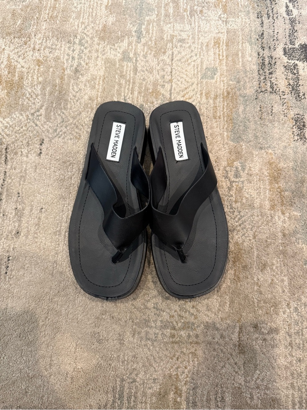 Steve Madden Black Women's Toe-Post Slide Sandals